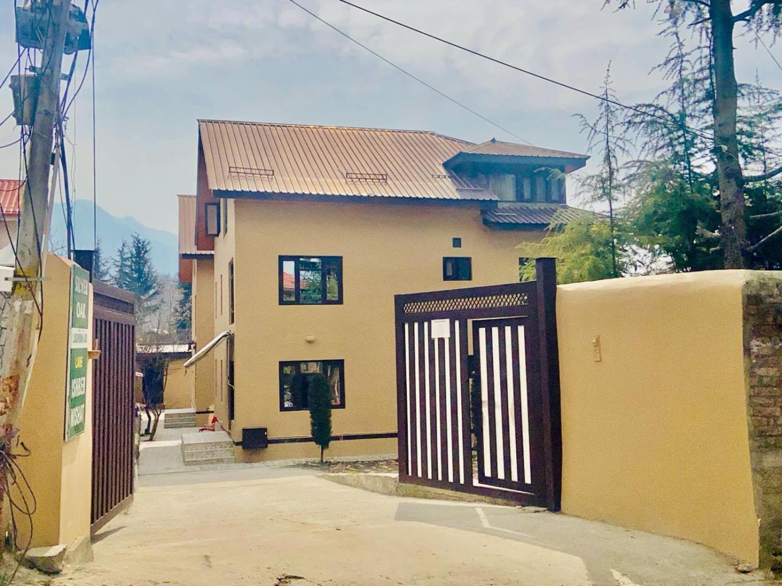 Silver Oak Srinagar  Exterior photo